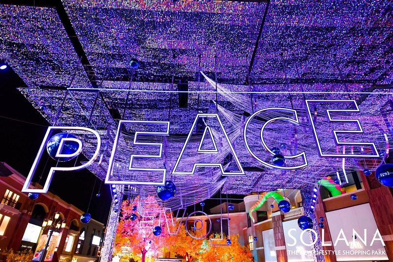 蓝色港湾节日亮化