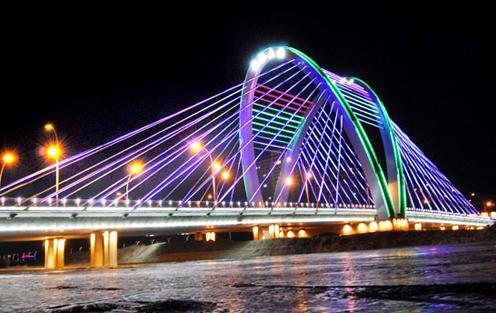 阳煤大桥夜景亮化